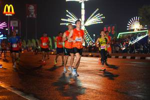 BIB: 22545
                            <button type="button" onclick="openModal(16194773)" class="btn btn-primary btn-sm float-right btn-popup" data-toggle="modal" data-target=".modal-high-quality">
                        <i class="fas fa-shopping-cart"></i> Add to Cart
                    </button>
                                            <button type="button" onclick="isThisMe(16194773, true)" class="btn btn-success btn-sm float-right btn-popup btn-isme hidden" data-toggle="tooltip" data-placement="bottom" title="นี่คือรูปของคุณใช่ไหม คลิกที่นี่เพื่อเอาเข้าอัลบั้ม">
                        <i class="fas fa-plus"></i> Add to album
                    </button>
                    <button type="button" onclick="isThisMe(16194773, false)" class="btn btn-warning btn-sm float-right btn-popup btn-isnotme hidden">
                        <i class="fas fa-ban"></i> Remove from album
                    </button>